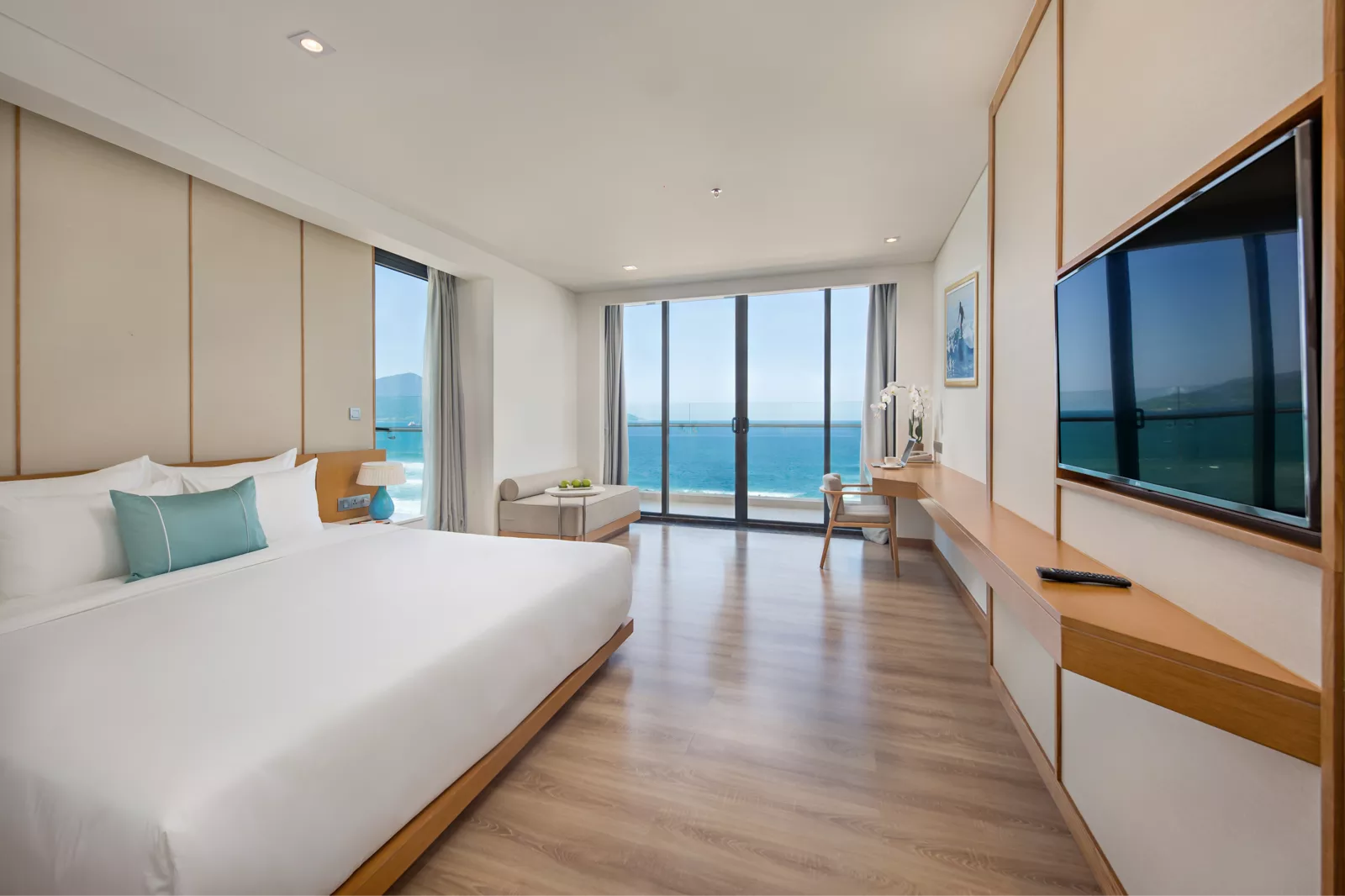  Premier Suite City View
